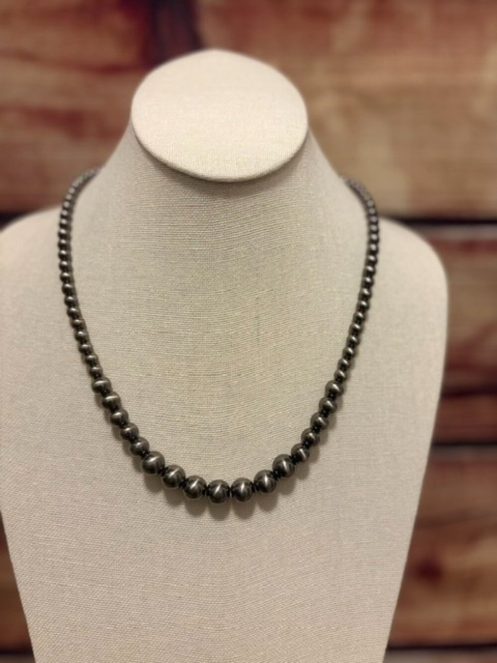 ISAC 16" Graduated Polished Western Bead Necklace Handmade NWT